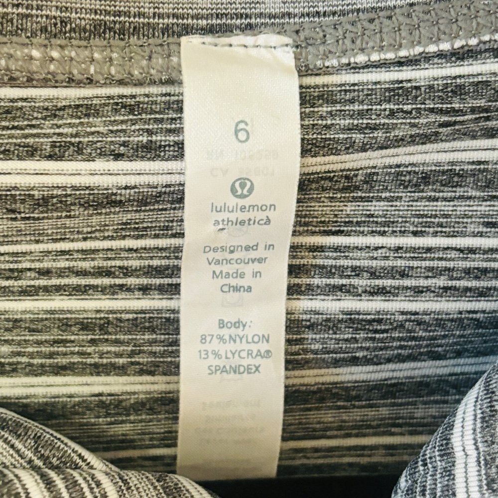 Lululemon Stride Jacket Grey Purple Striped Size 6 - Picture 5 of 9